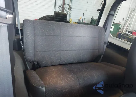 2001 Jeep Wrangler Sport z USA, uszkodzony, nr VIN 1J4FA49S21P337825